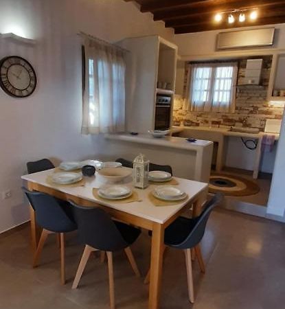 Ranias House Apartment อันดิปารอส ภายนอก รูปภาพ