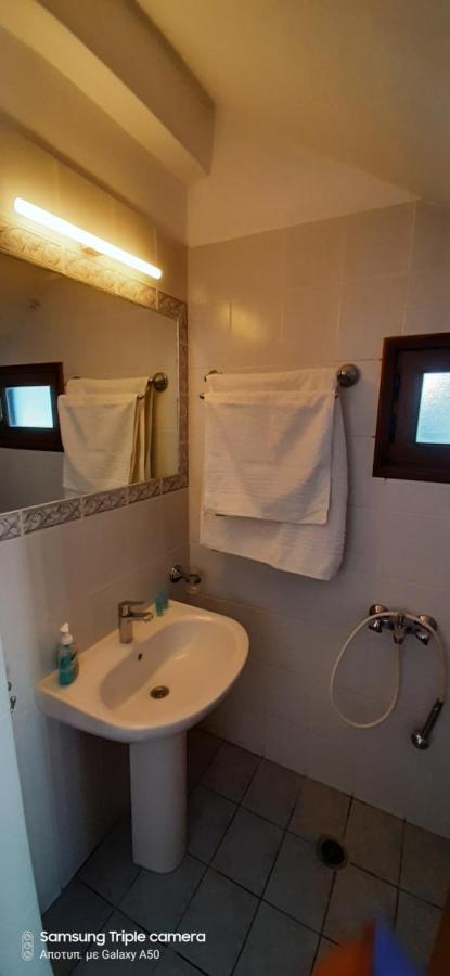 Ranias House Apartment อันดิปารอส ภายนอก รูปภาพ